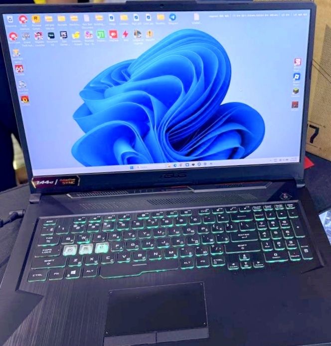 ASUS TUF Gaming F17 fx706h 144hz