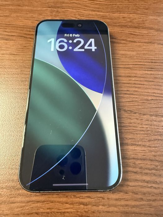 iPhone 15 Pro Black с  батерия 100%