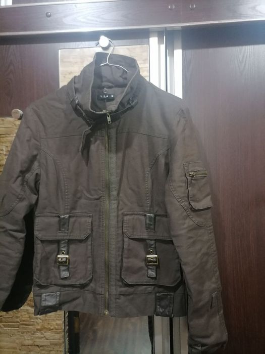 Зимние вещи дублёнки куртки плащи