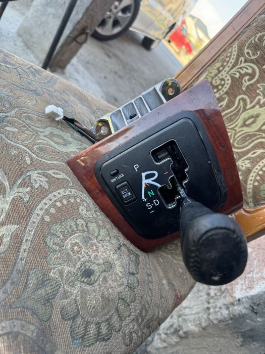 Селектор на Lexus RX 350