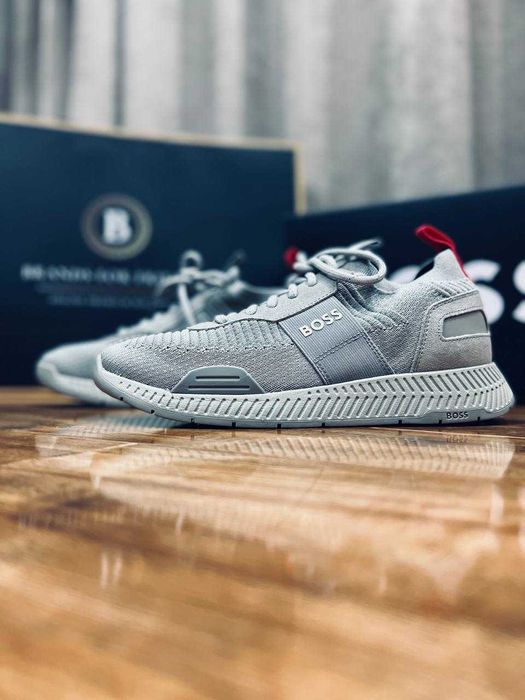 BOSS мужские спортивные кроссовки РАЗМЕР 39