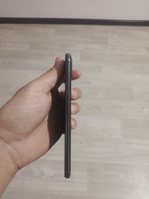 Iphone xs max продам