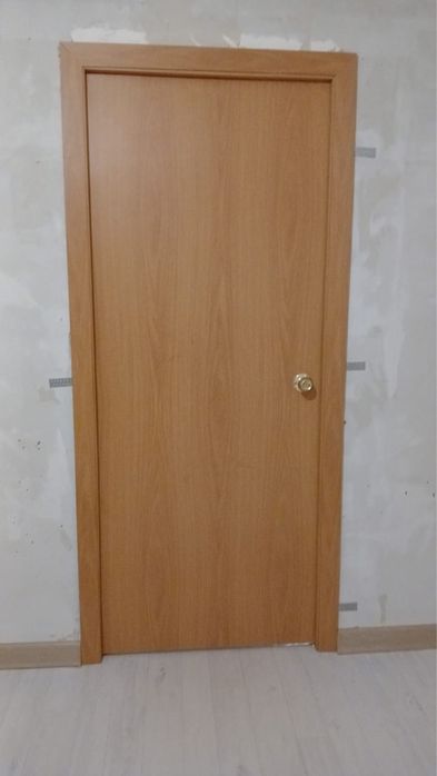 Продам двери б/у  5 шт