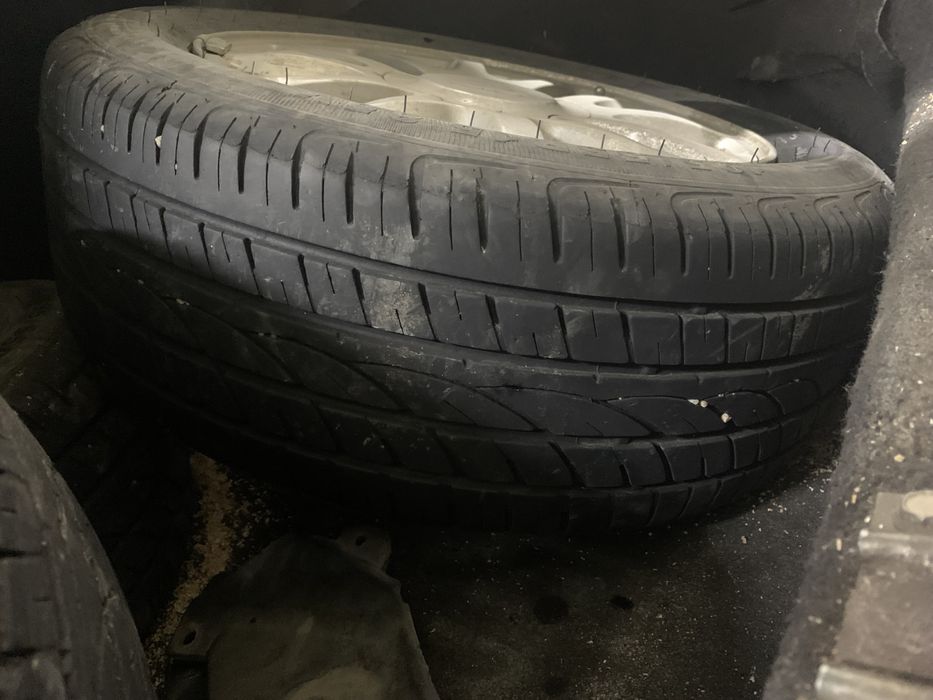 Продам комплект колес R15