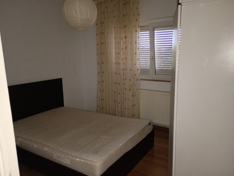 Închiriez apartament 2 camere