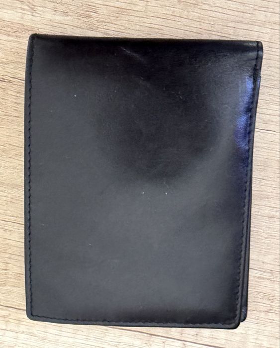 Мъжки портфейл от естествена кожа bugatti