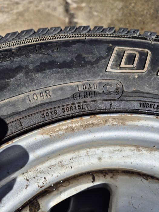 Джанти с гуми за jeep cherokee xj