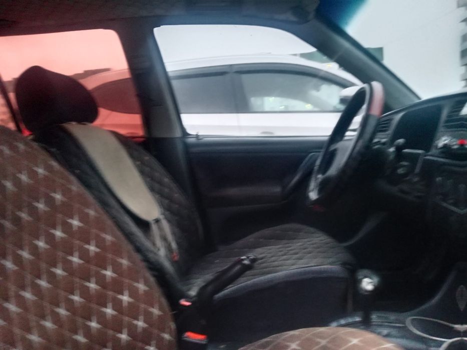 Машина продаётся