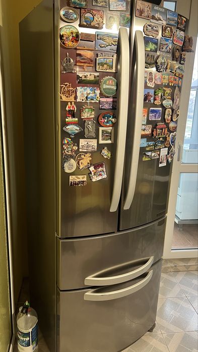 Хладилник  Хотпойнт /Hotpoint/ (Голям) Inox, Total No Frost