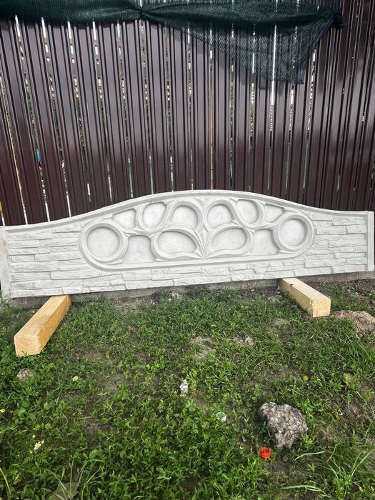 Garduri prefabricate din beton la comandă
