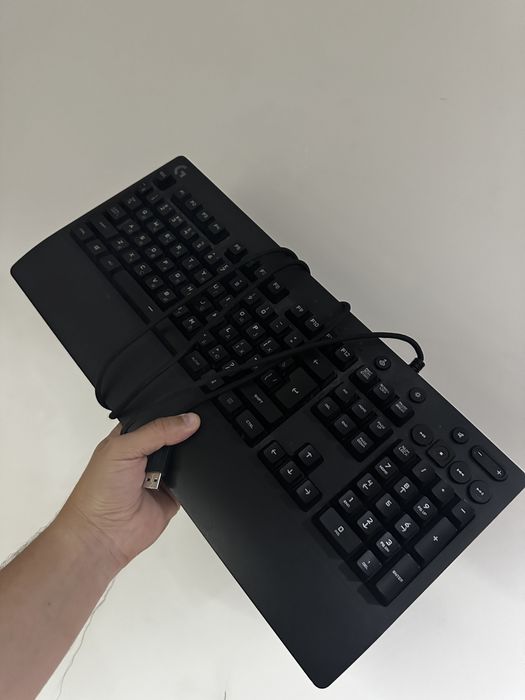 Клавиатура Logitech G213