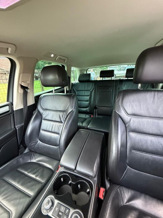 Vând Vw Touareg 3.0TDI V6 262cp  Euro6