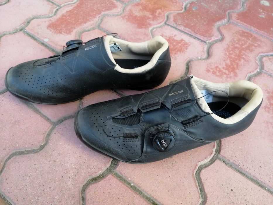 Pantofi ciclism MTB/gravel/cyclo-cross Shimano XC300 marimea 40 si Shimano XC7 marimea 39, inchidere BOA, placute SPD Shimano, in stare f. buna