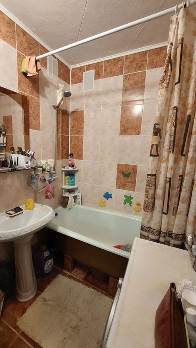 Продам 2х комнатную, Рахат