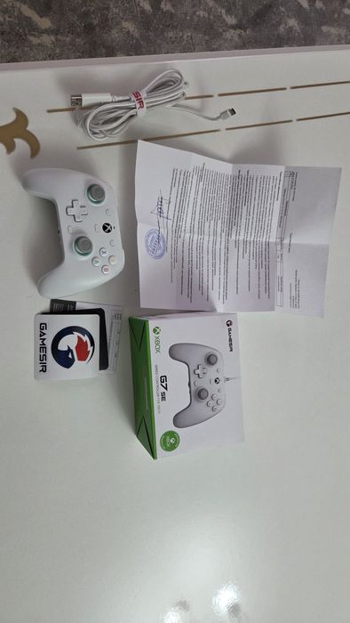 Продам геймпад Gamesir G7 SE