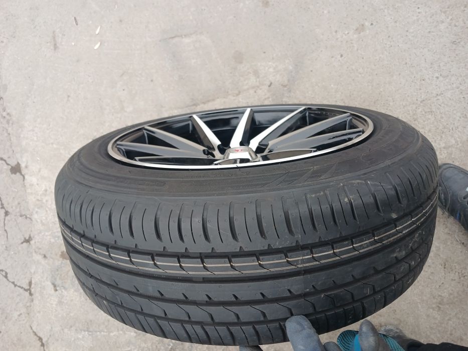 16 vossen saka diska balon