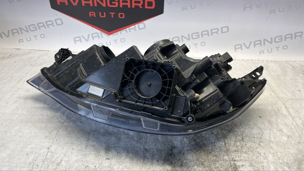 Ford Transit Custom ляв и 2 броя десен фар