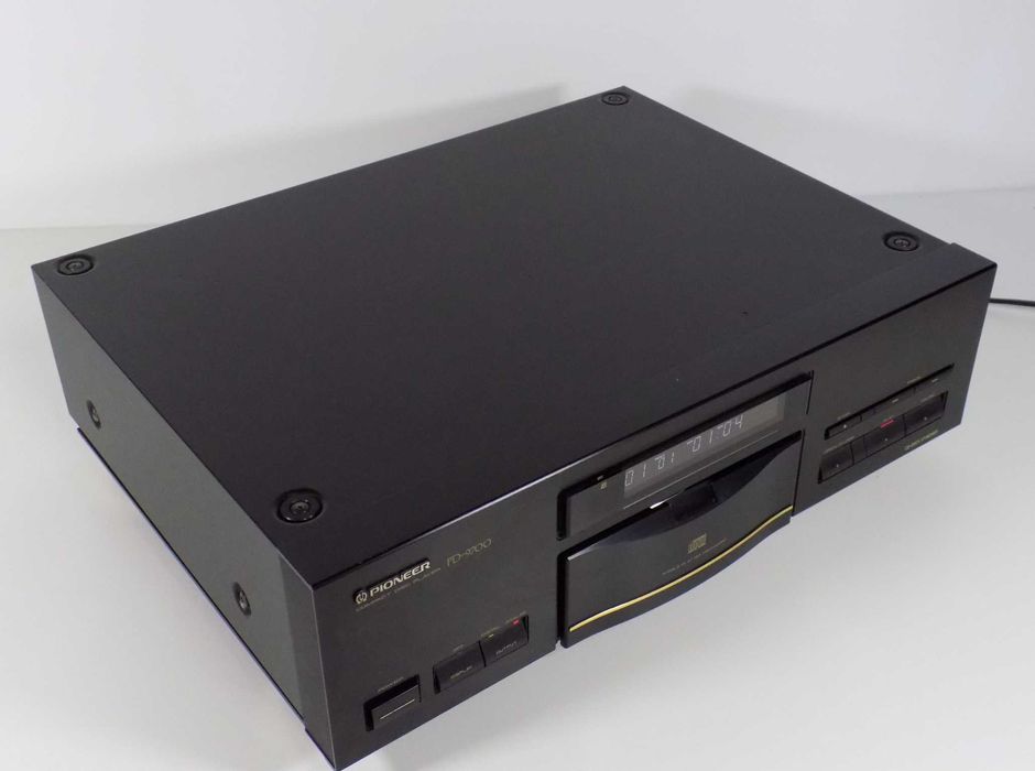 Pioneer PD-9700 ТОПовый CD проигрыватель