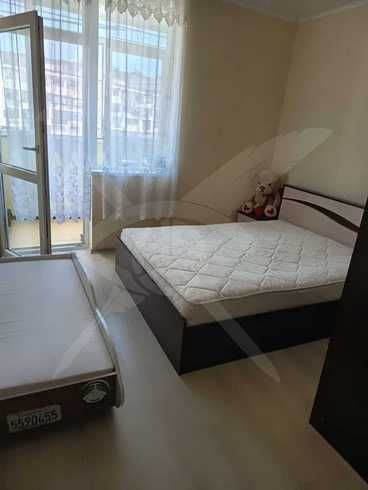 Тристаен апартамент в района на Владислав Варненчик - 96526