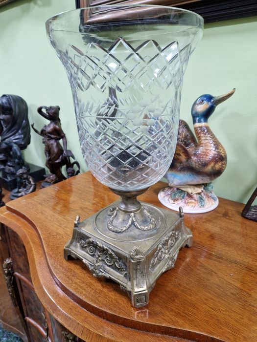 Уникална голяма кристална купа ваза свещник