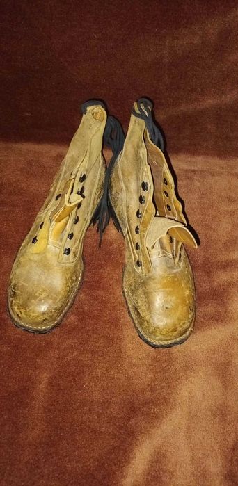 + Bocanci armata vanatori de munte anii 50, marime 25 1/2 +
