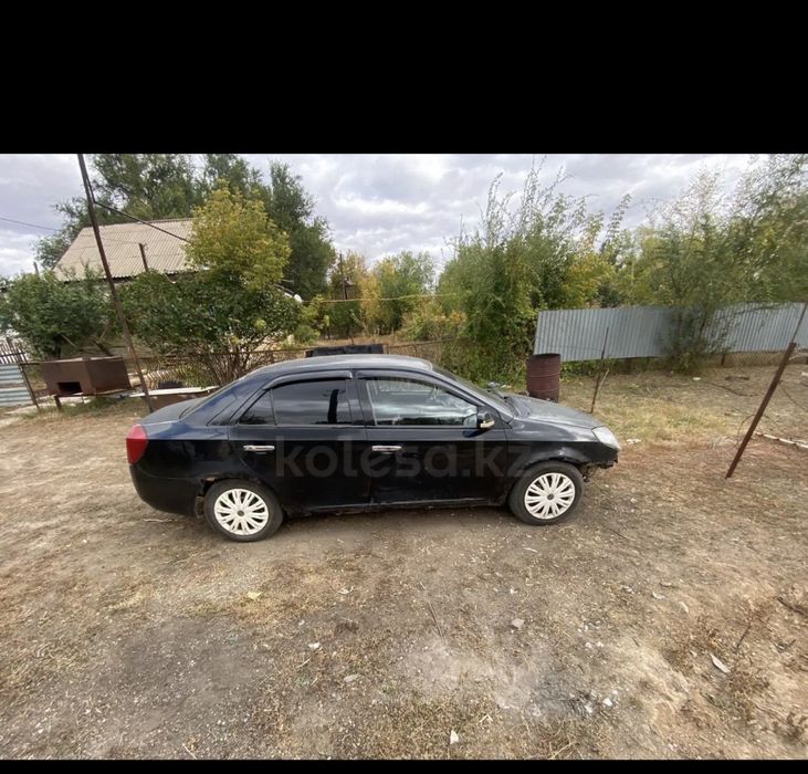 Продам машину джели мк2008