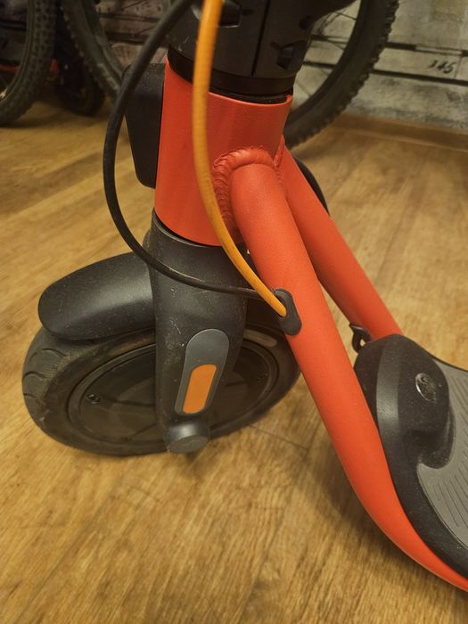 Trotinetă Ninebot Kickscooter D28e