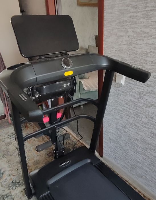 Беговая дорожка.