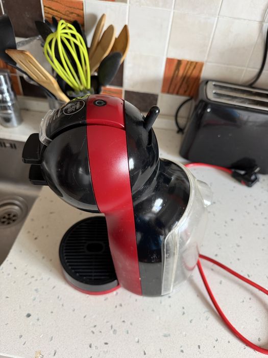 Aparat cafea nescafe dolce gusto