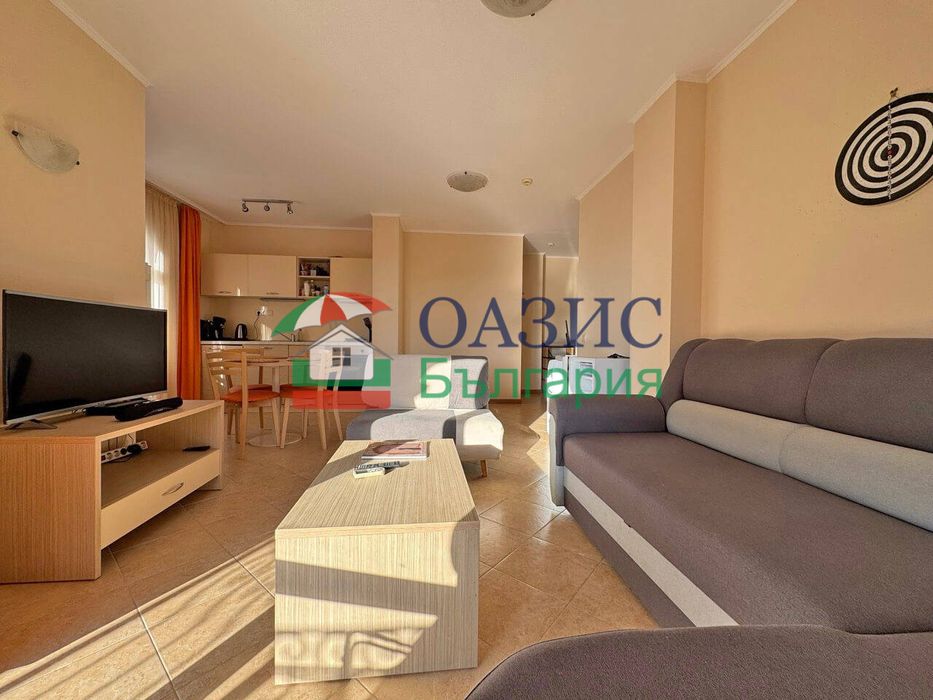 Апартамент с 2 спални в комплекс Роял Сан, Слънчев Бряг, 93 кв. м, 120 000 евро
