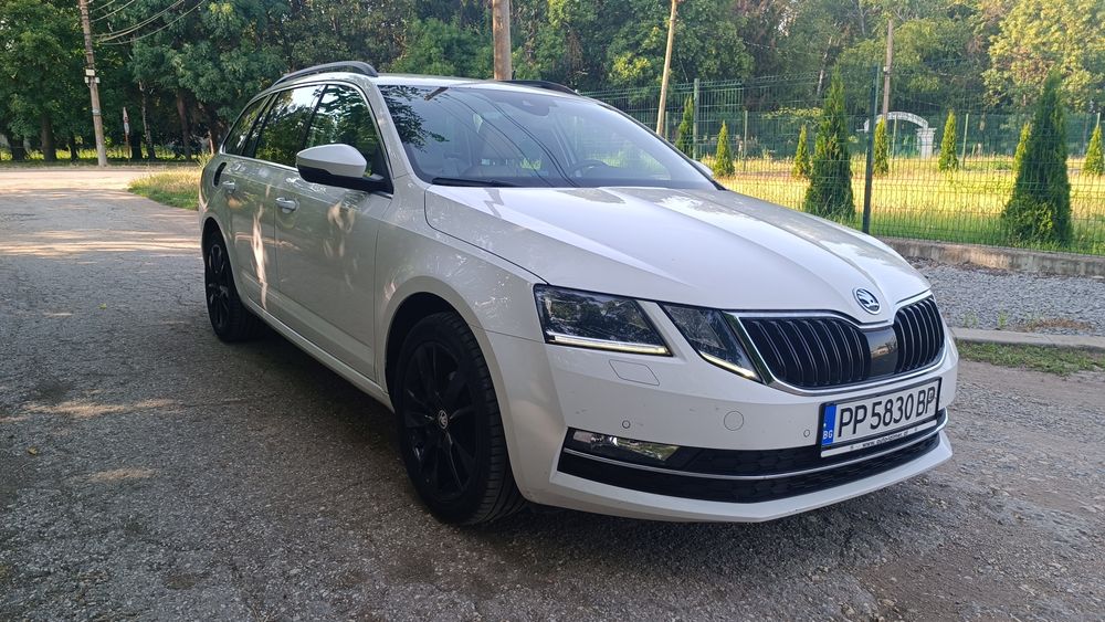 Skoda Octavia 1.6TDI DSG/LED/Печка