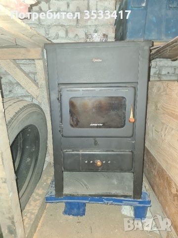 Продавам камина Прити 12kw с водна риза! Водна помпа за парна инсталация бонус! Цена 160 евро