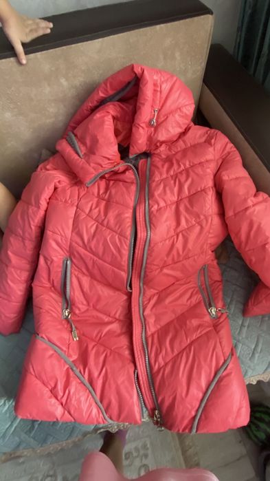 Продам куртку, весенний