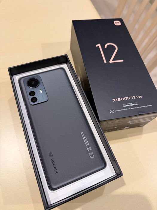 Xiaomi 12 PRO gray 12 GB RAM 256 GB ROM