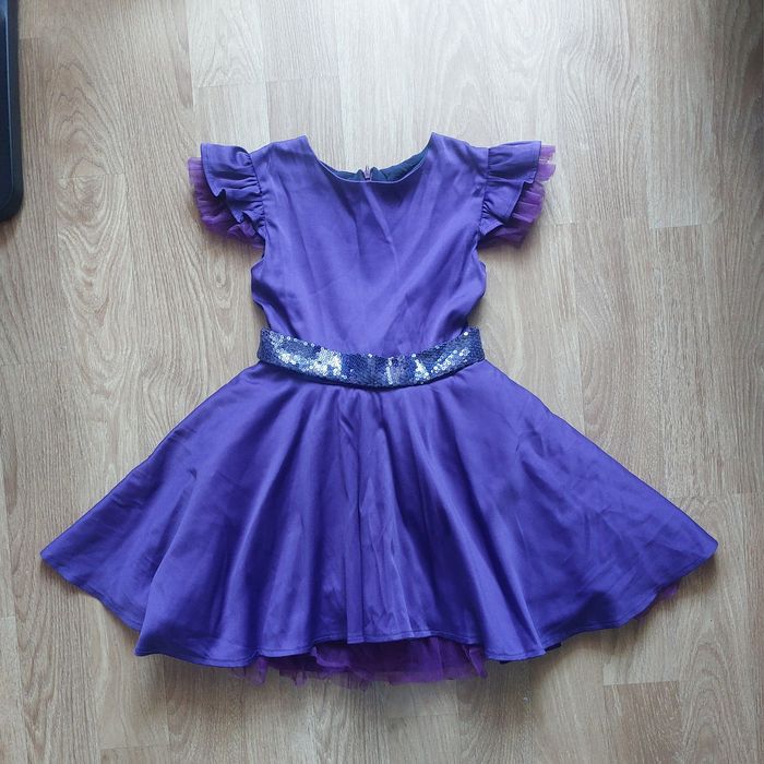 Rochie eleganta fete