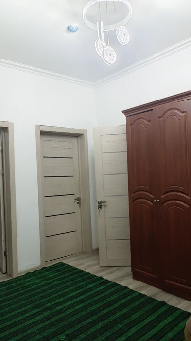 Yangi Hayot 9 Hududda 1-qavatdagi uy sotiladi