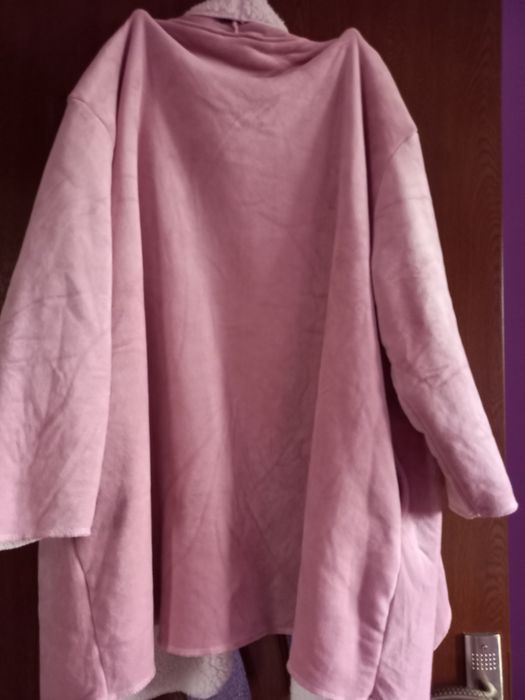 Vând Cardigan cu Blăniță Mărimea L-XL Nou