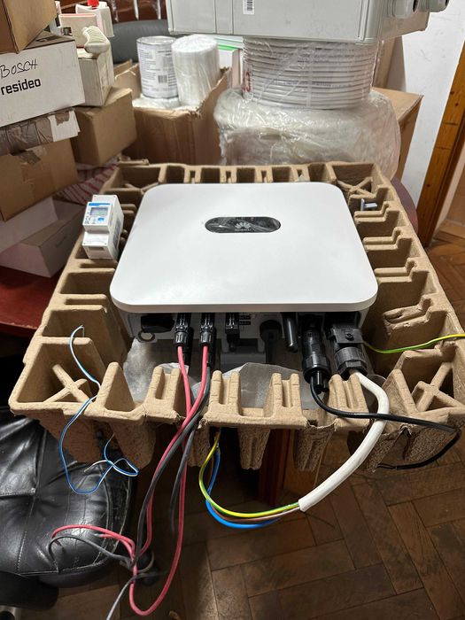 Invertor Huawei SUN2000-6KTL-L1 – 6 kW - folosit garanție până în 2033