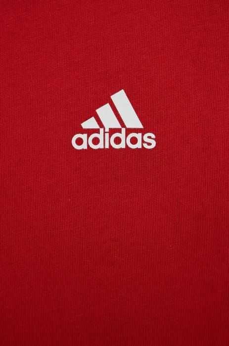 Tricou original ADIDAS, model  foarte frumos