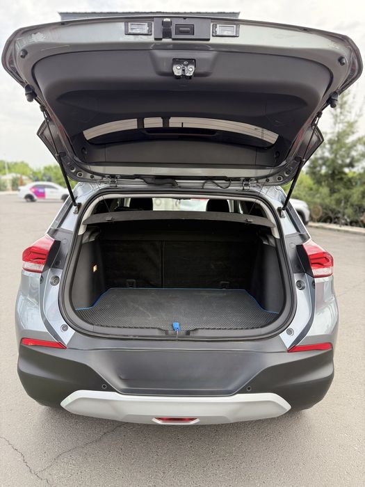 Chevrolet Tracker 2023 — 4