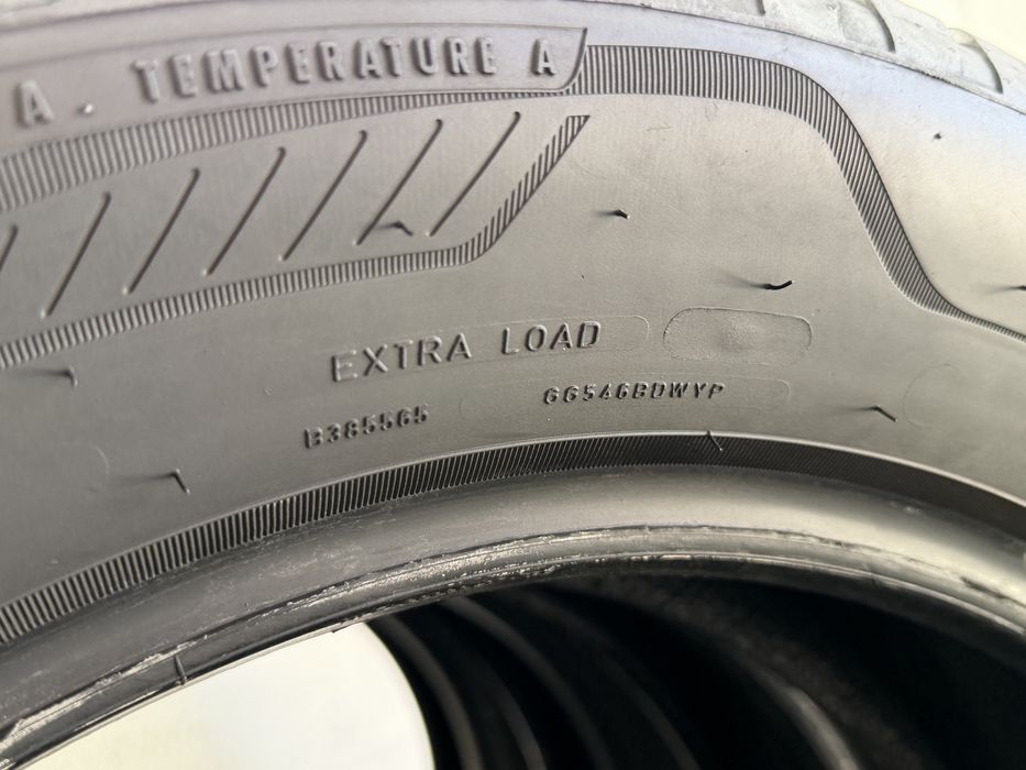 225/55/18 Goodyear 4Броя: 270€ 7.3мм Всесезонни гуми