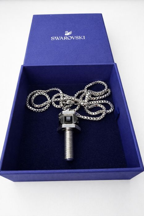 Lanț swarovski surub