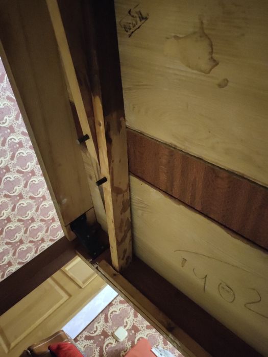 Столы для зала и кухни