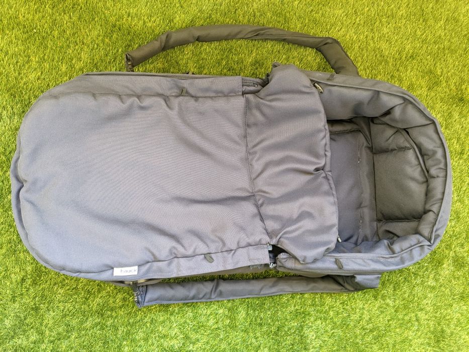 Порт бебе 2 в 1 Black Hauck