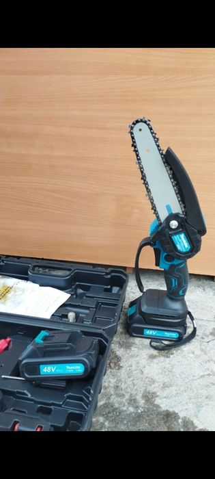 Садовые ножницы. секатор