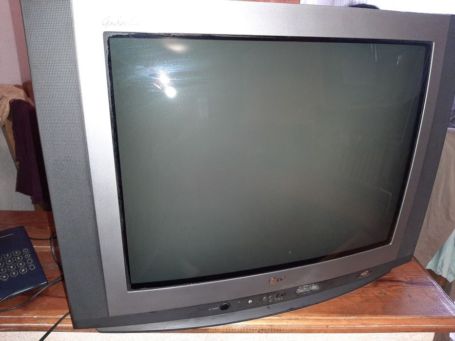 Телевизор LG 29 дюймов