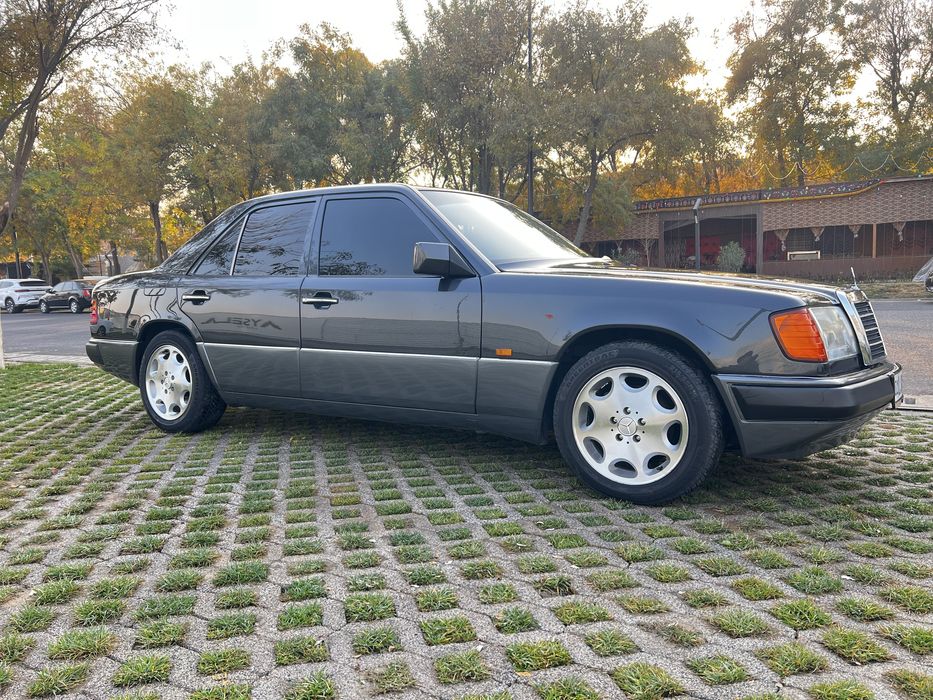 W124 200E sotiladi!