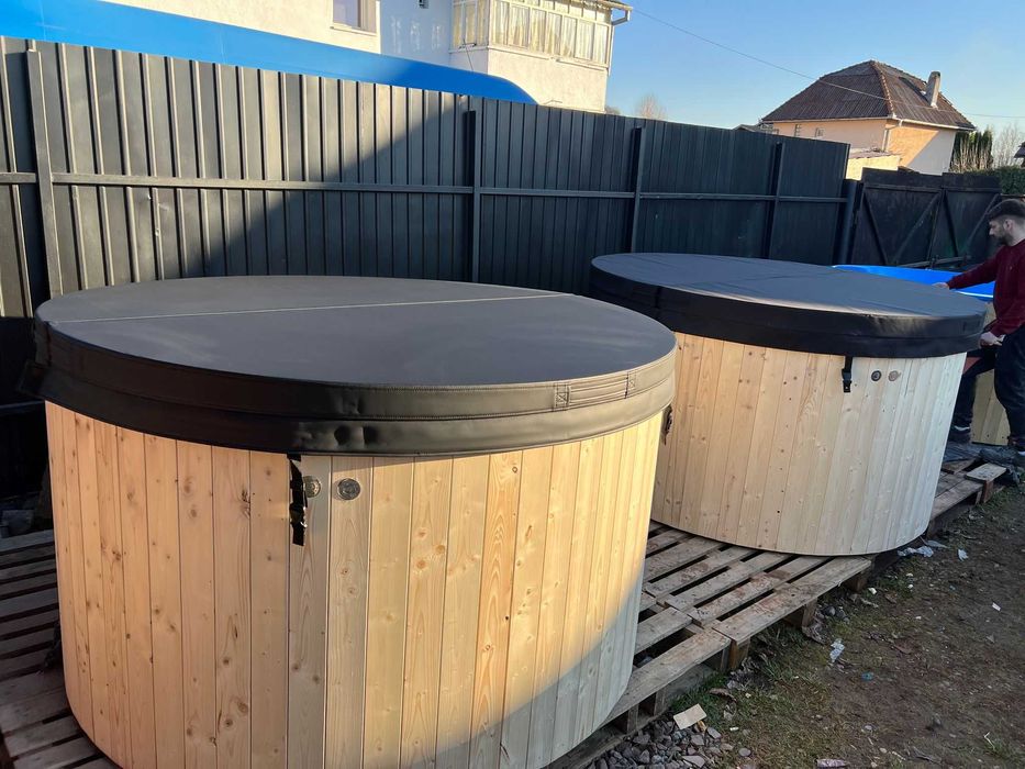 Ciubăr Premium din Fibră de Sticlă 5-6 Persoane | Aeromasaj