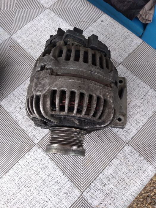 Alternator Volvo S60 D5 2.4diesel
