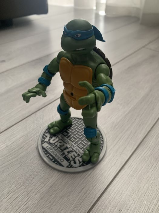 Фигурка Леонардо из Черепашек Ниндзя